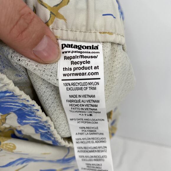 Patagonia Floral Women's Barely Baggies™ Shorts 2½" Multi Size Large - Picture 4 of 7